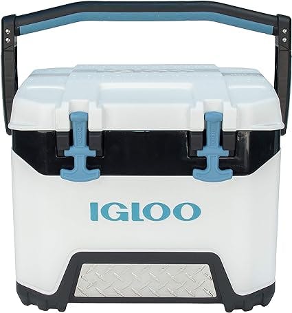 Igloo BMX 25 Qt Cooler with Cool Riser Tech